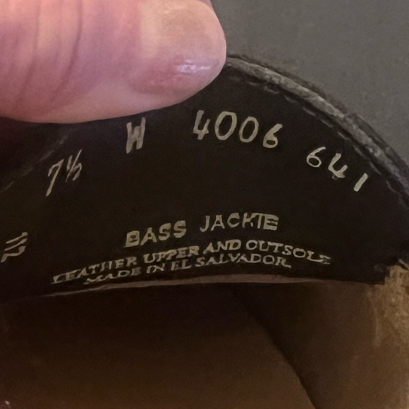 G.H. Bass & Company Genuine Leather Weejuns Women 7.5 Loafers, very good cond. - Picture 8 of 11